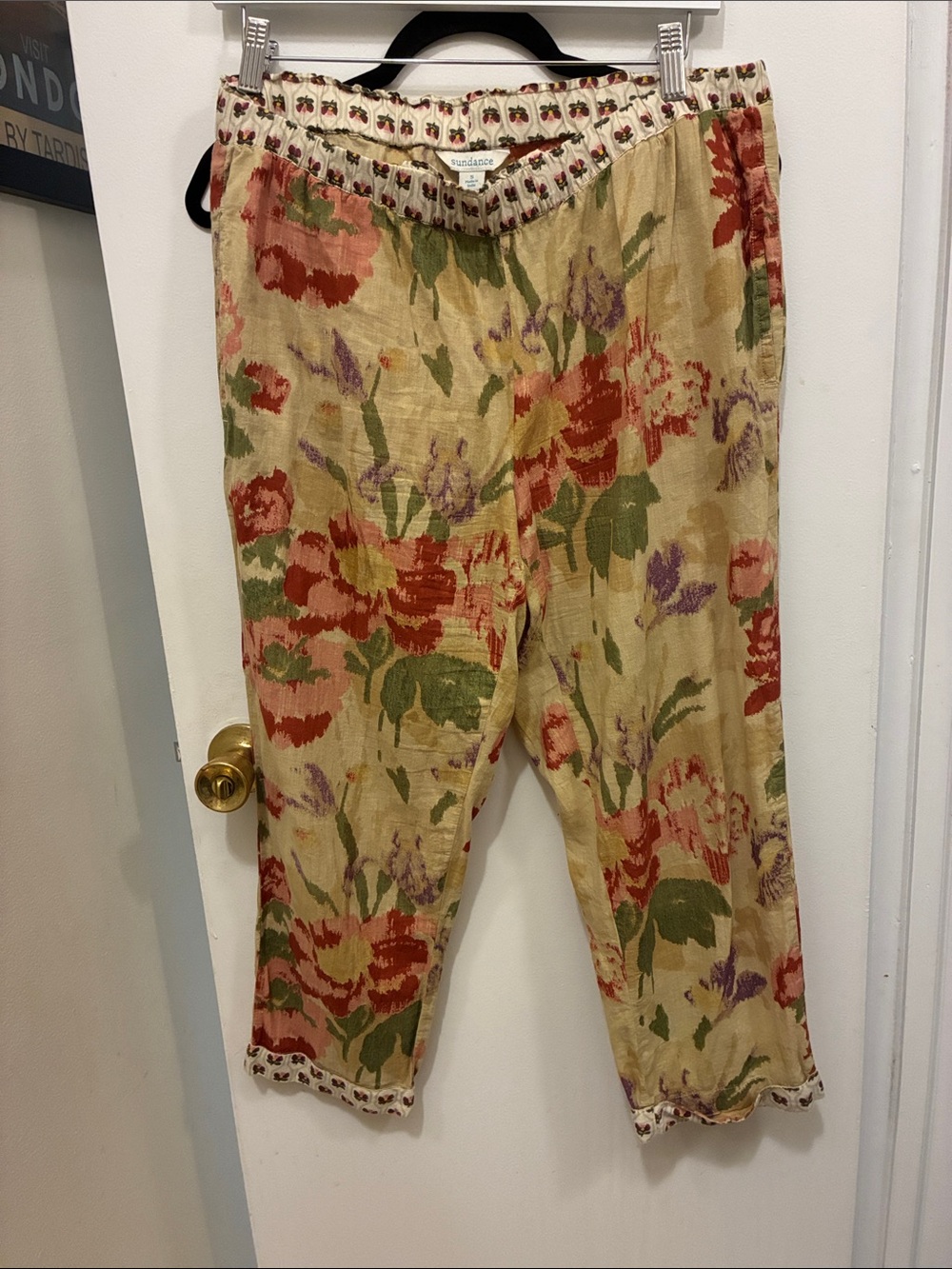 Sundance Floral Print Elastic Waist Cropped Pants Western Bohemian
